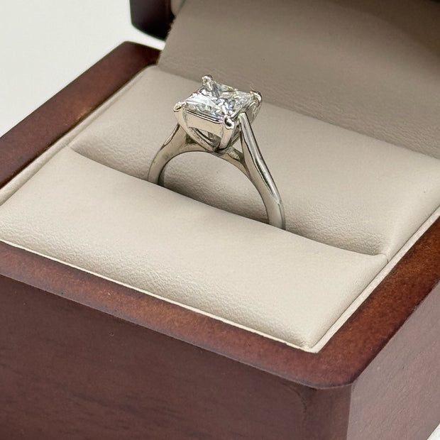 Anillo de Compromiso Catedral 1.5ct PRINCESA solitario - Anillo de Compromiso en Oro (10k, 14k, 18k) o Plata 0.925 y Diamante Lab-Grown o Moissanita