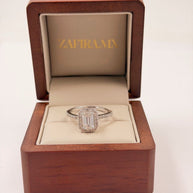 Anillo de Compromiso 1.5ct Corte ESMERALDA con Halo- Anillo de Compromiso en Oro (10k, 14k, 18k) o Plata 0.925 y Diamante Lab-Grown o Moissanita