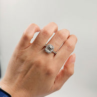 Anillo de Compromiso 1.5ct Corte ESMERALDA con Halo- Anillo de Compromiso en Oro (10k, 14k, 18k) o Plata 0.925 y Diamante Lab-Grown o Moissanita