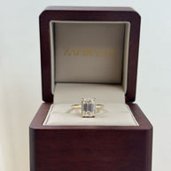 Anillo de Compromiso Selene 2.5ct Corte ESMERALDA hidden halo - Anillo de Compromiso en Oro (10k, 14k, 18k) o Plata 0.925 y Diamante Lab-Grown