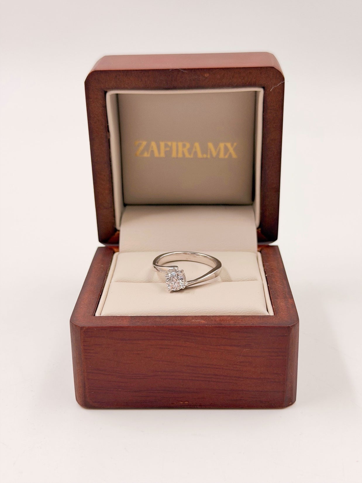 Anillo de Compromiso 1.0ct Corte REDONDO Eternity- Anillo de Compromiso en Oro (10k, 14k, 18k) o Plata y Diamante Lab-Grown o Moissanita