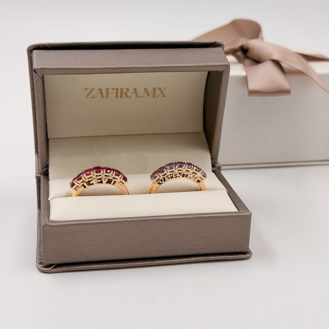 Anillo Mamá con Nombre de Hijo y Piedras - Oro (10k, 14k, 18k) o Plata 0.925