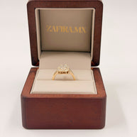 Anillo de Compromiso 1.0ct Corte Esmeralda con Halo