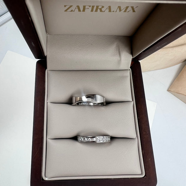 Argollas Anilu con incrustaciones Diamante