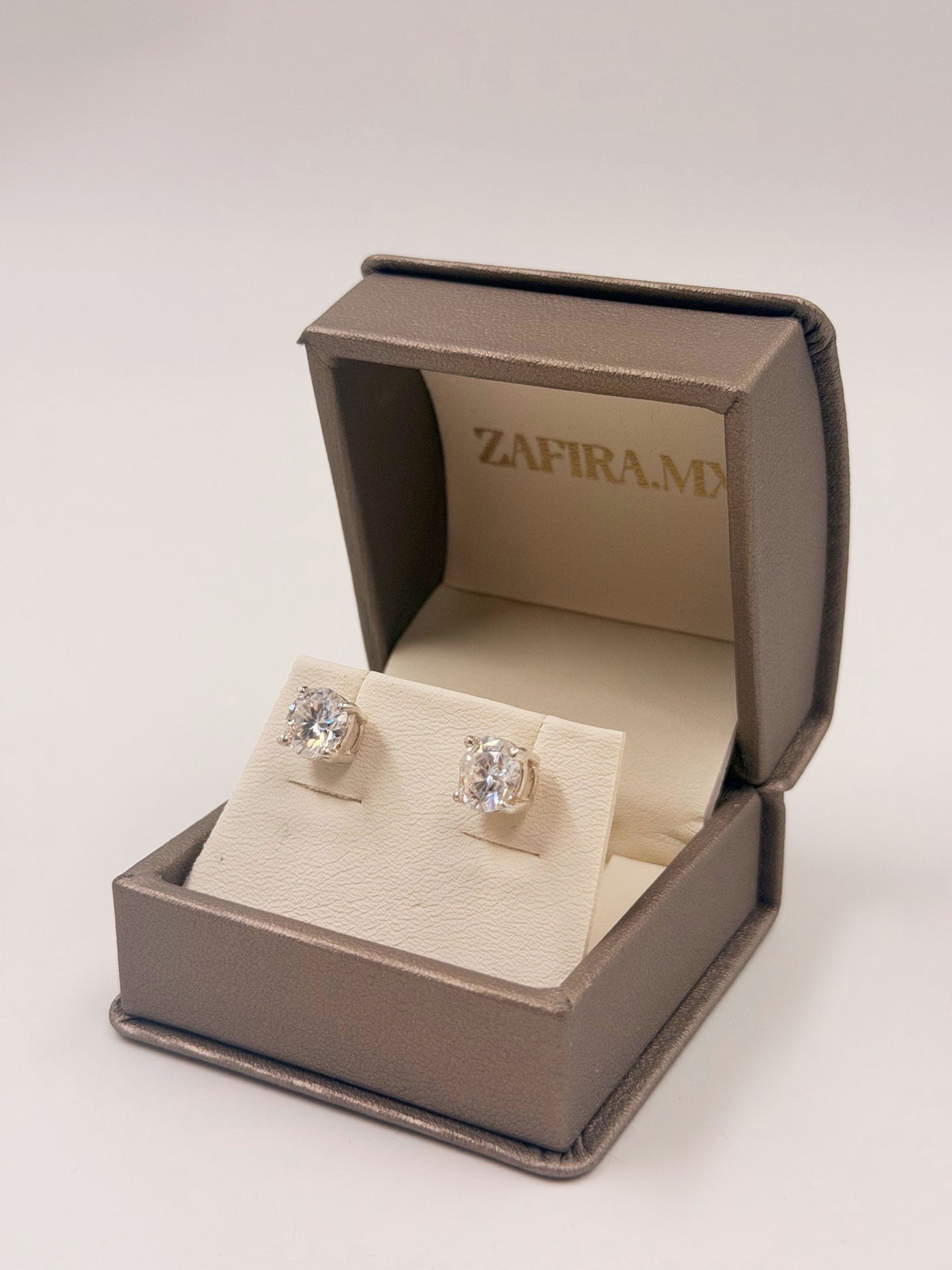 Arete Redondo 1.5ct - Total 3.0ct