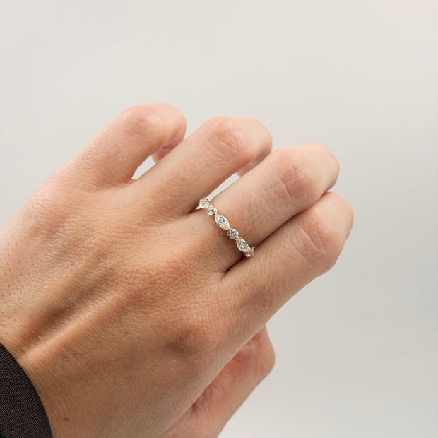 Anillo Media Churumbela Grecia Alternada Marquise y Piedra Redonda- Joyería Fina en Oro Sólido (10k, 14k, 18k) o plata 0.925