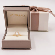 Pinky Ring Gala 1.0ct Corte Pera con Halo - Joyería Fina en Oro Sólido (10k, 14k, 18k) o plata 0.925