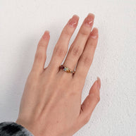 Family Ring 4 piedras Diseño 6 - Anillo Familiar de Oro (10k, 14k, 18k) o Plata 0.925 y Piedras de Nacimiento