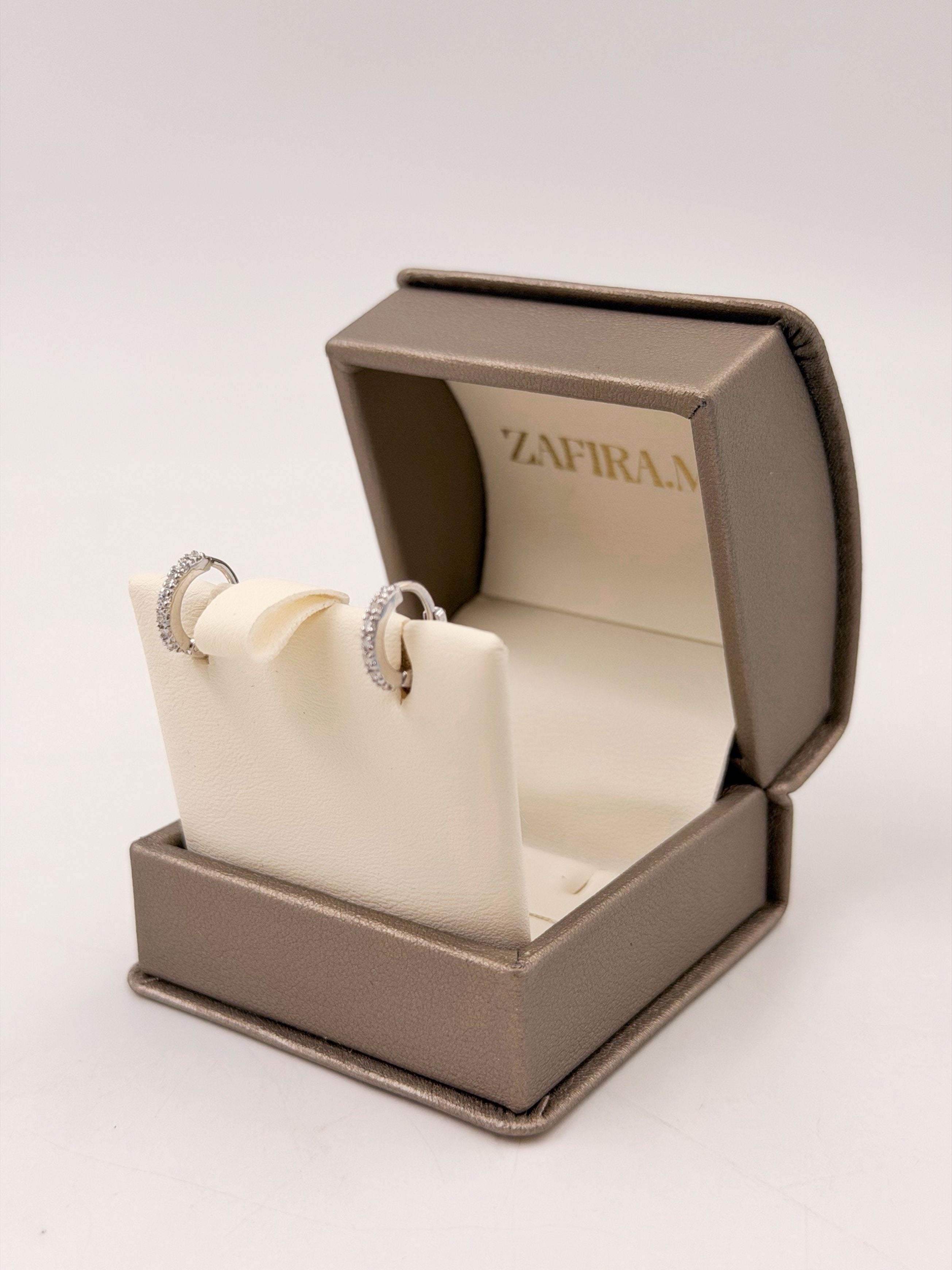 Arete huggies con brillantes - Aretes de Oro (10k, 14k y 18k) y Plata 0.925