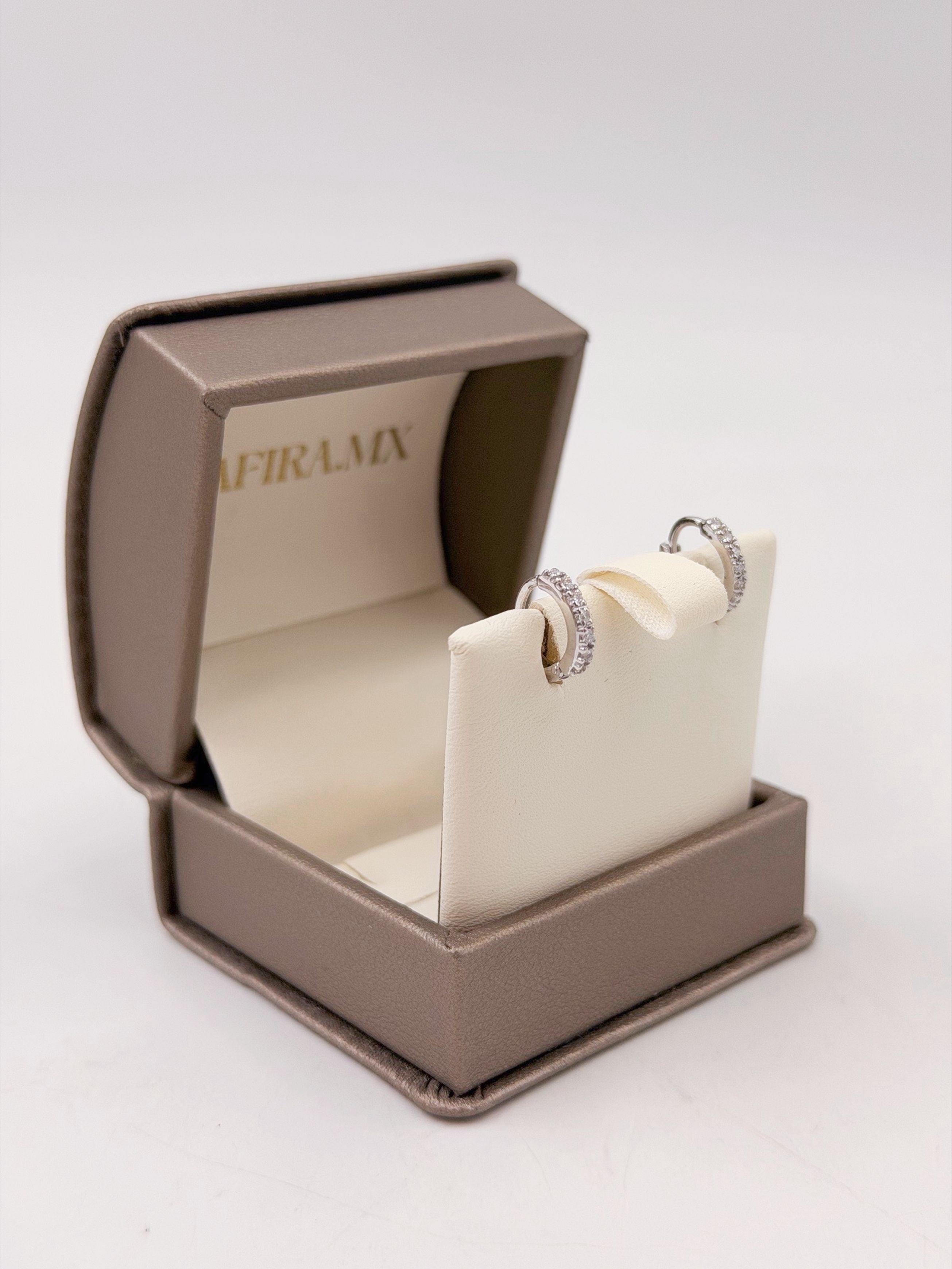 Arete huggies con brillantes - Aretes de Oro (10k, 14k y 18k) y Plata 0.925