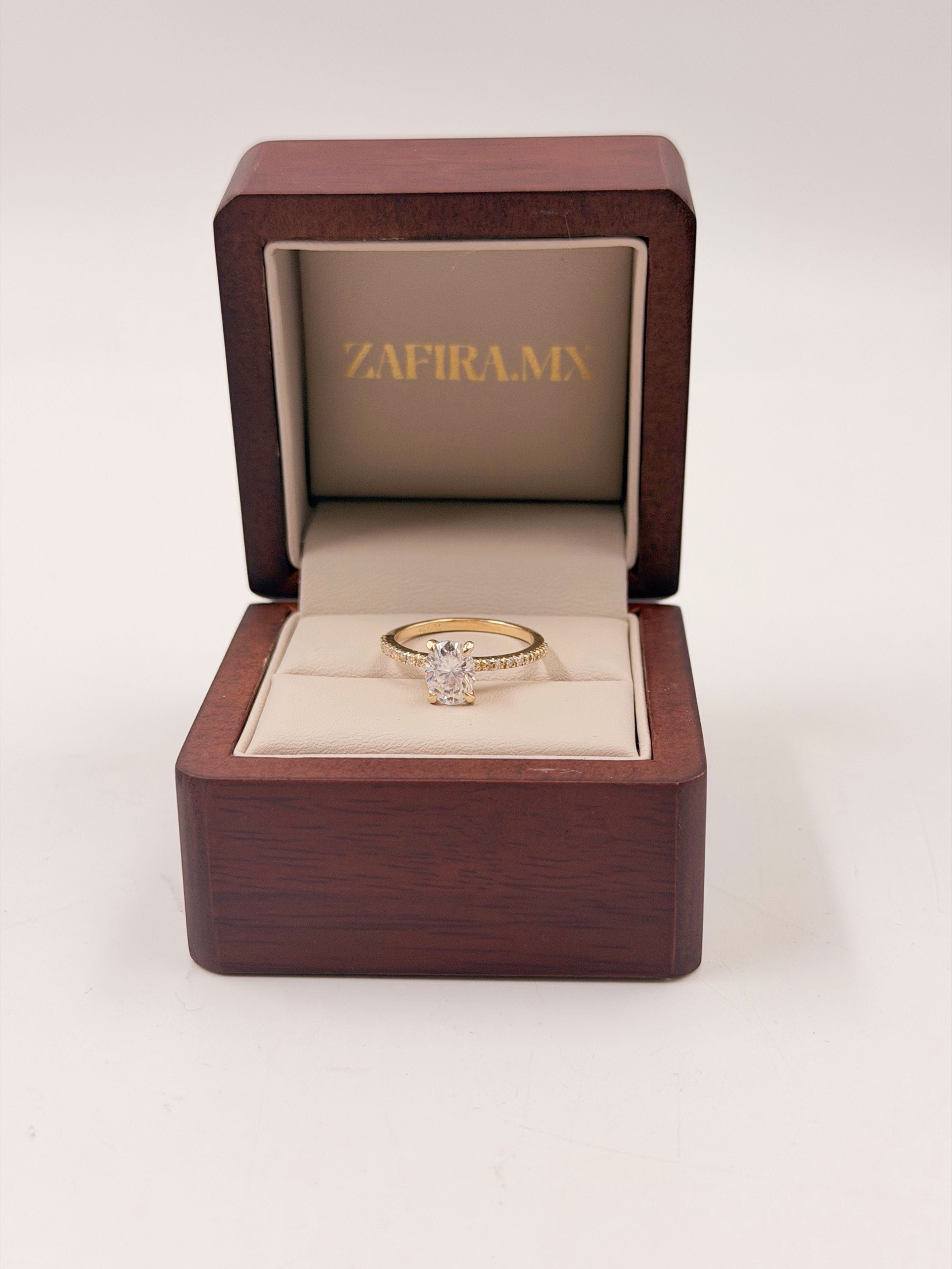 Anillo de Compromiso 1.5ct Oval con media churumbela - Anillo de Compromiso en Oro (10k, 14k, 18k) o Plata 0.925 y Diamante Lab-Grown o Moissanita