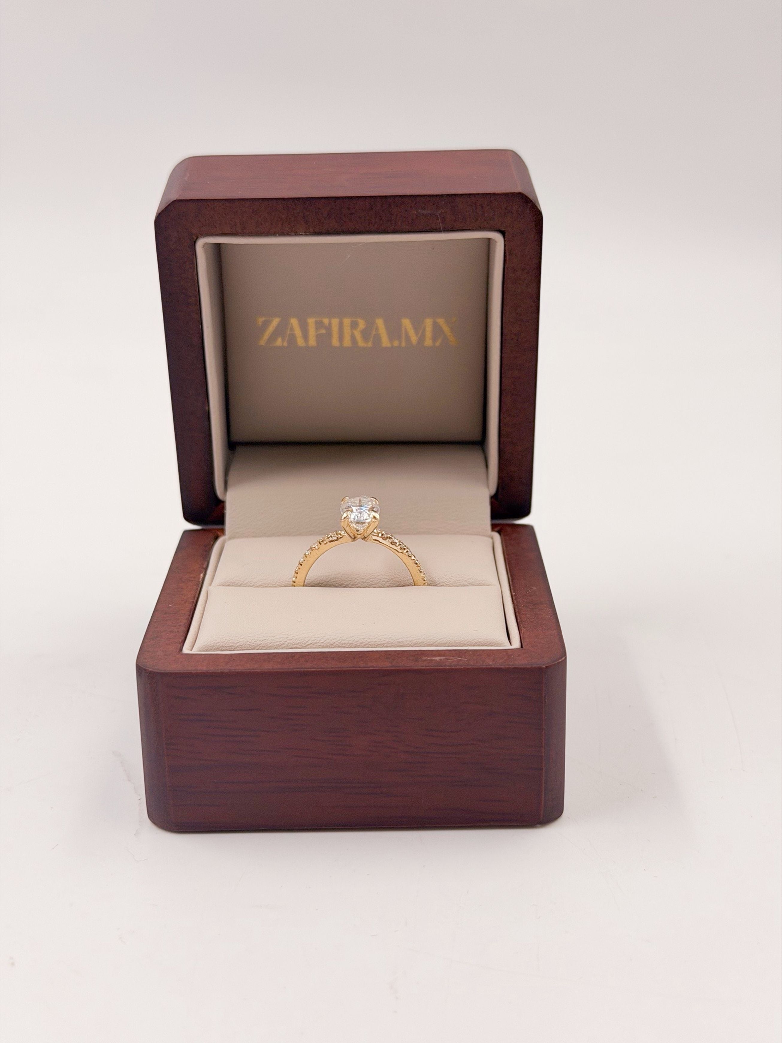 Anillo de Compromiso 1.5ct Oval con media churumbela - Anillo de Compromiso en Oro (10k, 14k, 18k) o Plata 0.925 y Diamante Lab-Grown o Moissanita