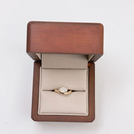 Pinky ring con Moissanita Pera 1ct