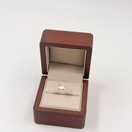 Anillo de Compromiso Brisa 3.0ct Corte REDONDO solitario 4 prongs - Anillo de Compromiso en Oro (10k, 14k, 18k) o Plata 0.925 y Diamante Lab-Grown o Moissanita