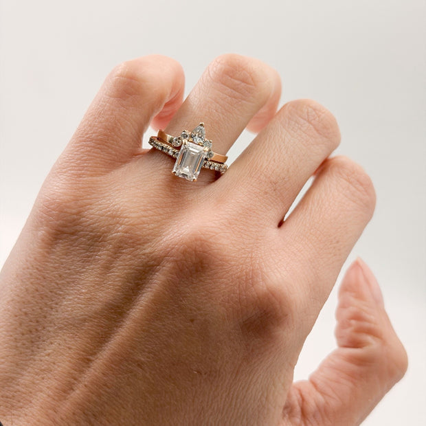 Anillos de boda Corona Princesa Incrustaciones Diamante Labgrown - Argolla de Matrimonio en Oro Sólido (10k, 14k, 18k) o Plata 0.925