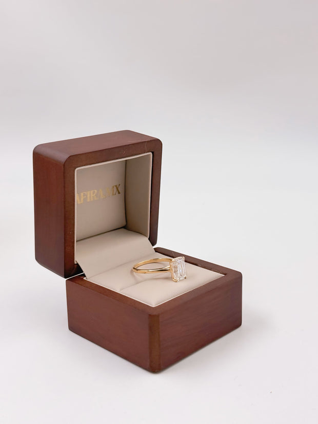 Anillo de Compromiso Umay 3.5ct Corte ESMERALDA Solitario