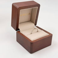 Anillo de Compromiso Eros 1.0ct Corte OVAL con Piedras Laterales- Anillo de Compromiso en Oro (10k, 14k, 18k) o Plata 0.925 y Diamante Lab-Grown o Moissanita