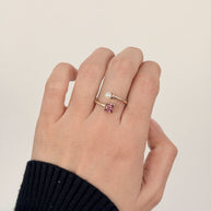 Family Ring 2 piedras Diseño 1 - Anillo Familiar de Oro (10k, 14k, 18k) o Plata 0.925 y Piedras de Nacimiento