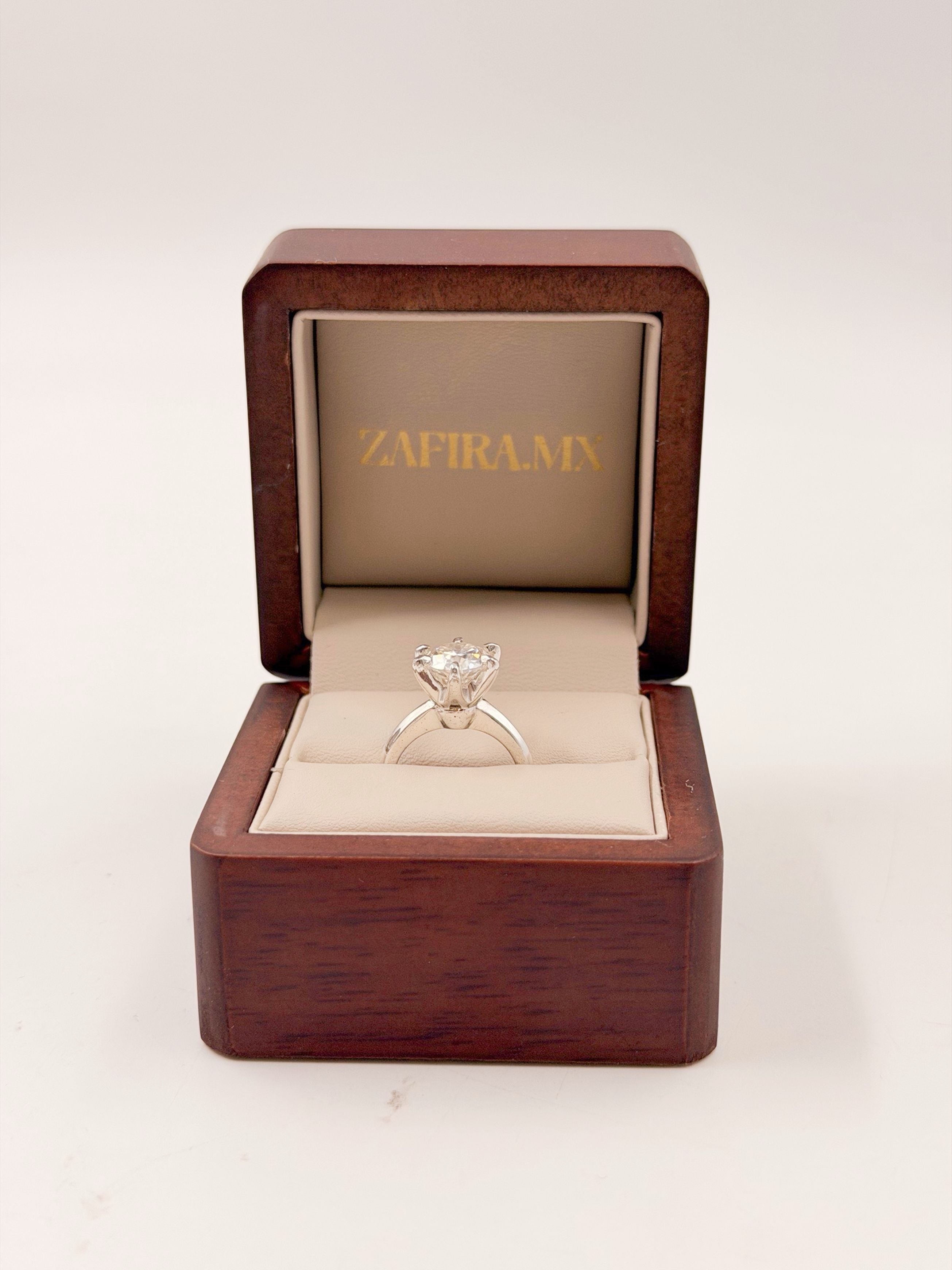 Anillo de Compromiso 2.5ct Corte REDONDO Solitario 6 prongs - Anillo de Compromiso en Oro (10k, 14k, 18k) o Plata y Diamante Lab-Grown o Moissanita