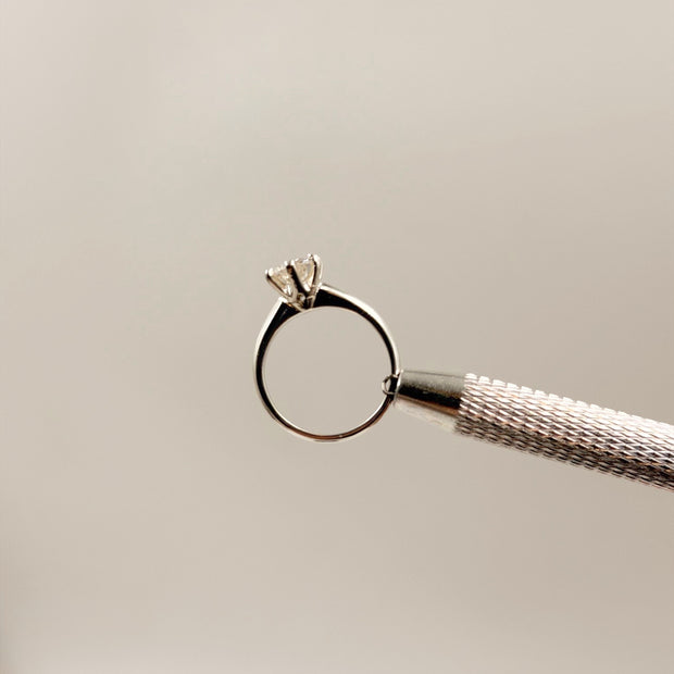 Anillo de Compromiso 1.0ct Corte REDONDO Solitario 6 prongs - Anillo de Compromiso en Oro (10k, 14k, 18k) o Plata y Diamante Lab-Grown o Moissanita