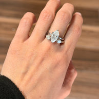 Bridal Set Fer: Anillo Marquise (2.0 ct) + anillo abierto de Peras (0.5 ct) - Anillo de Compromiso set en Oro (10k, 14k, 18k) y Diamante Lab-Grown o Moissanita