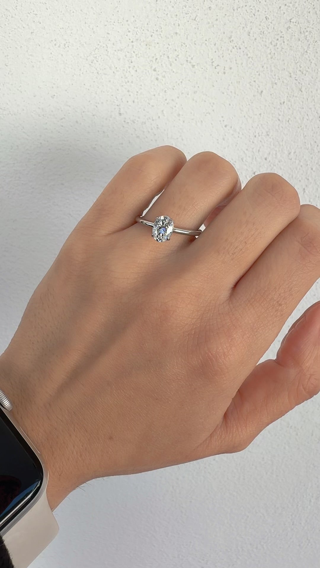 Anillo de Compromiso 1.0ct Oval Solitario - Anillo de Compromiso en Oro (10k, 14k, 18k) o Plata 0.925 y Diamante Lab-Grown o Moissanita