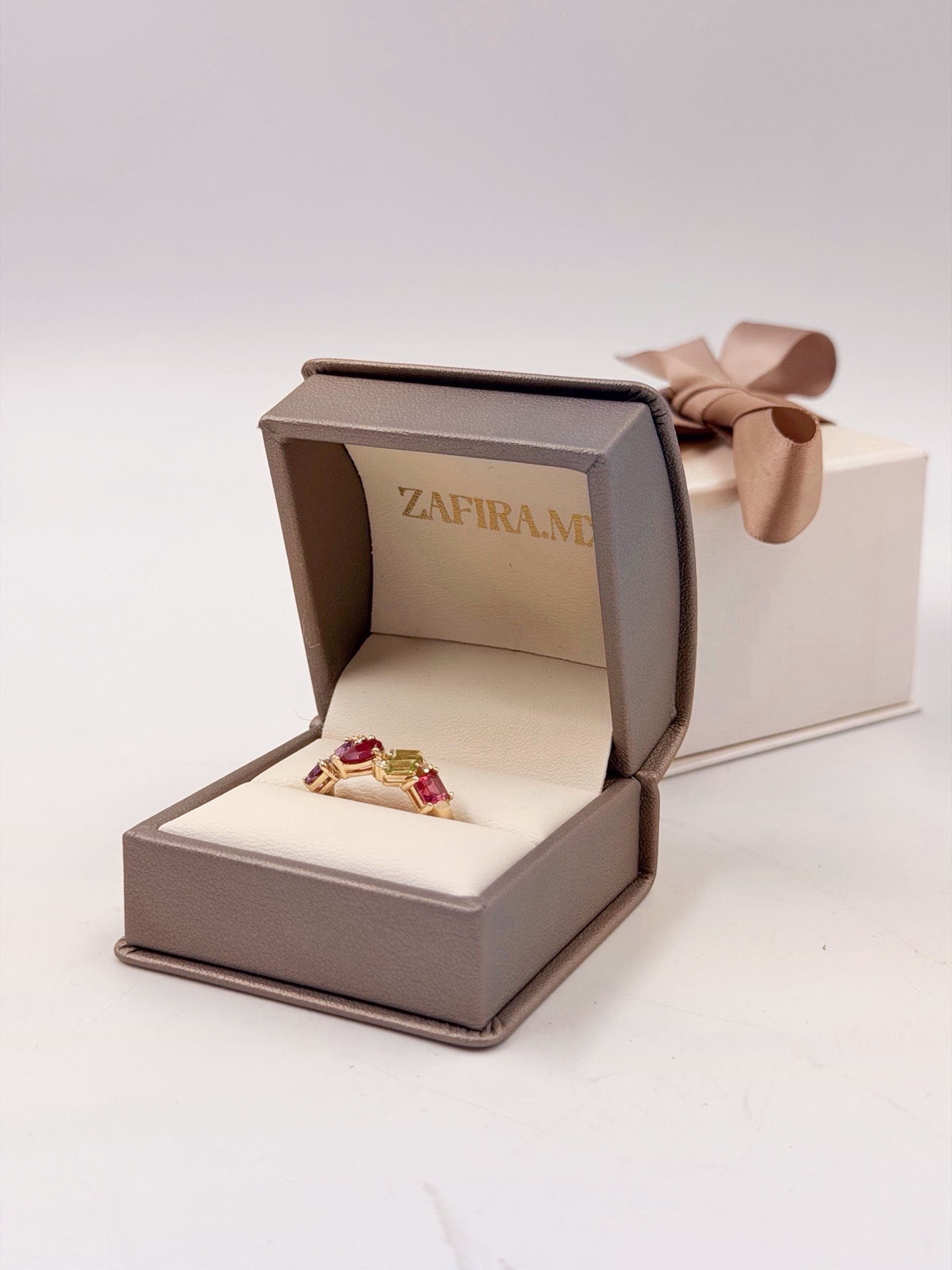 Family Ring 6 piedras Diseño 1 - Anillo Familiar de Oro (10k, 14k, 18k) y Piedras de Nacimiento