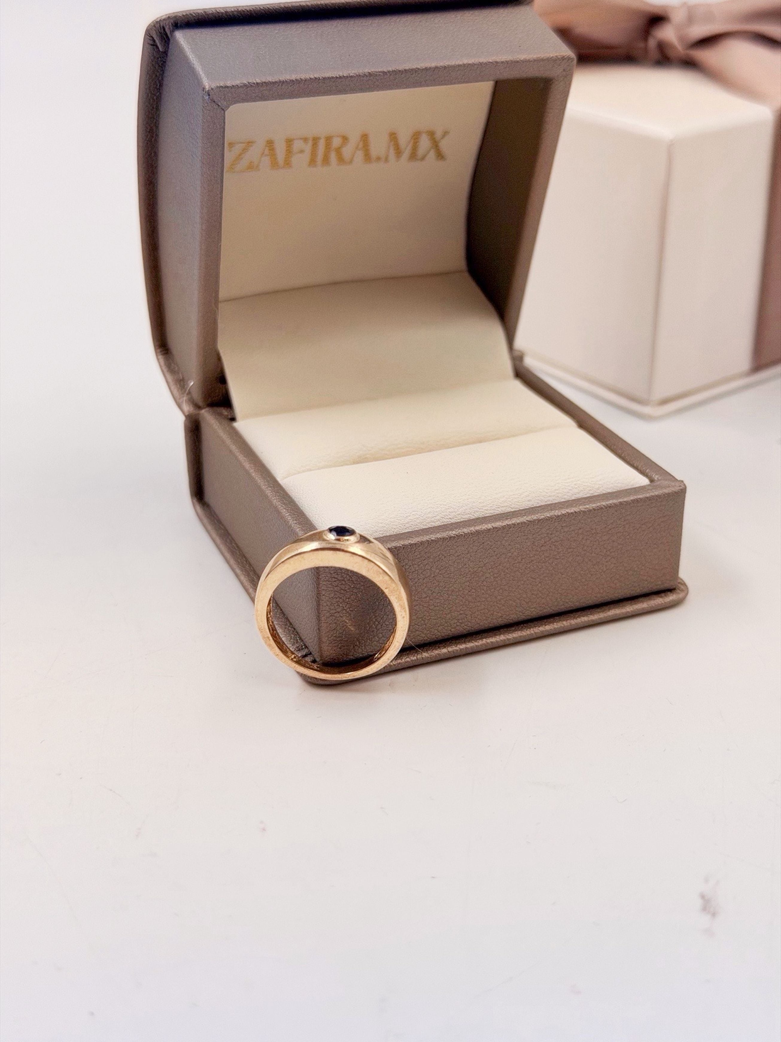 Pinky ring Zafiro redondo 3.0mm - Joyería Fina en Oro Sólido (10k, 14k, 18k) (Copia)