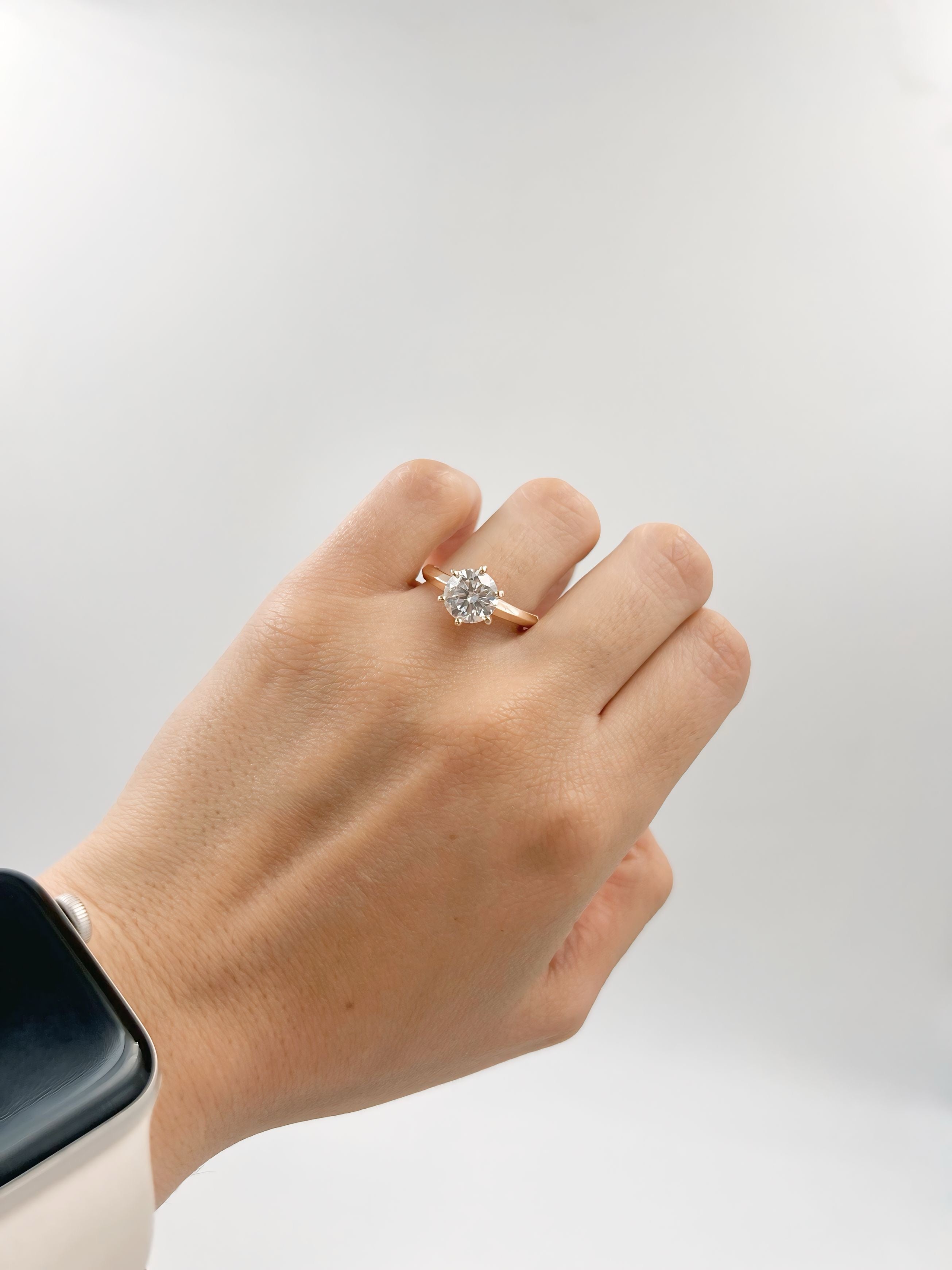 Anillo de Compromiso Amelia 2.0ct Corte REDONDO Solitario- Anillo de Compromiso en Oro (10k, 14k, 18k) o Plata 0.925 y Diamante Lab-Grown o Moissanita