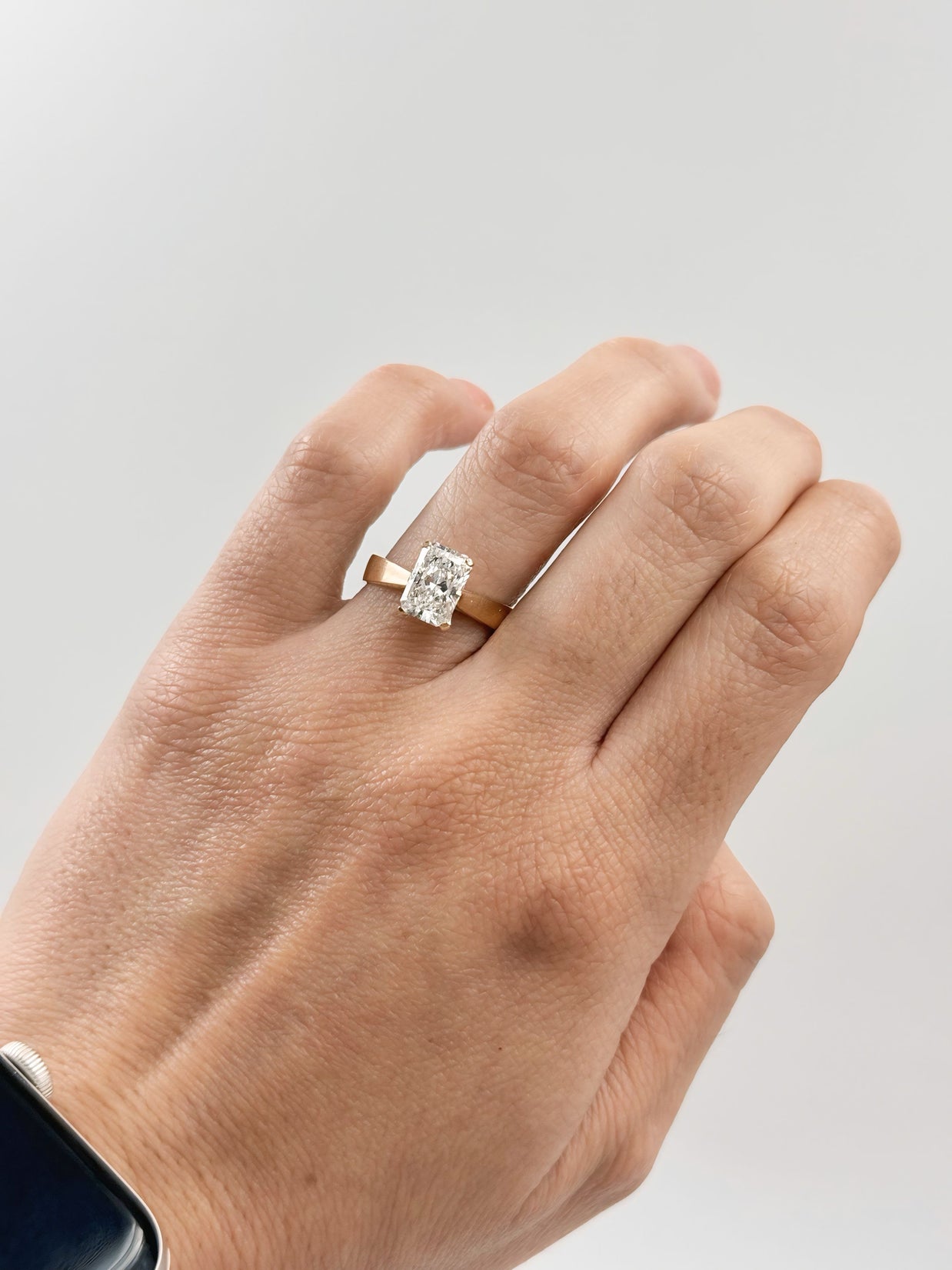 Anillo de Compromiso 1.5ct Corte RADIANTE Solitario- Anillo de Compromiso en Oro (10k, 14k, 18k) o Plata 0.925 y Diamante Lab-Grown o Moissanita