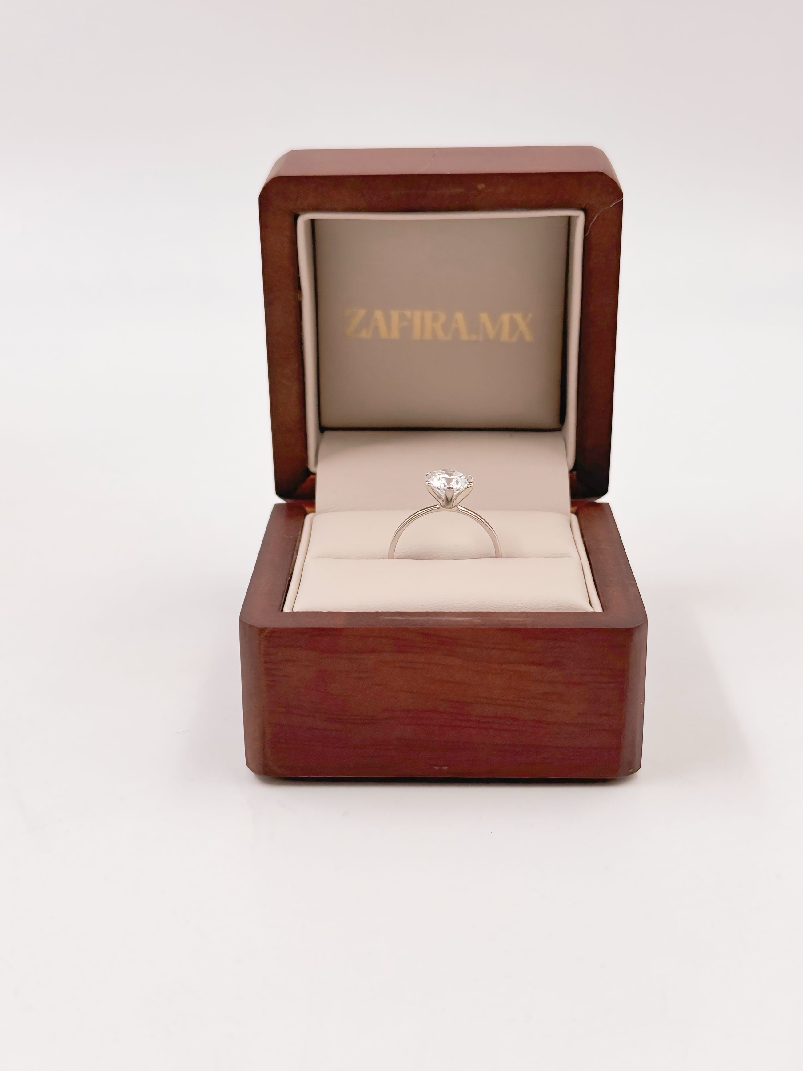 Anillo de Compromiso 1.5ct Corte REDONDO Solitario 6 prongs- Anillo de Compromiso en Oro (10k, 14k, 18k) o Plata 0.925 y Diamante Lab-Grown o Moissanita