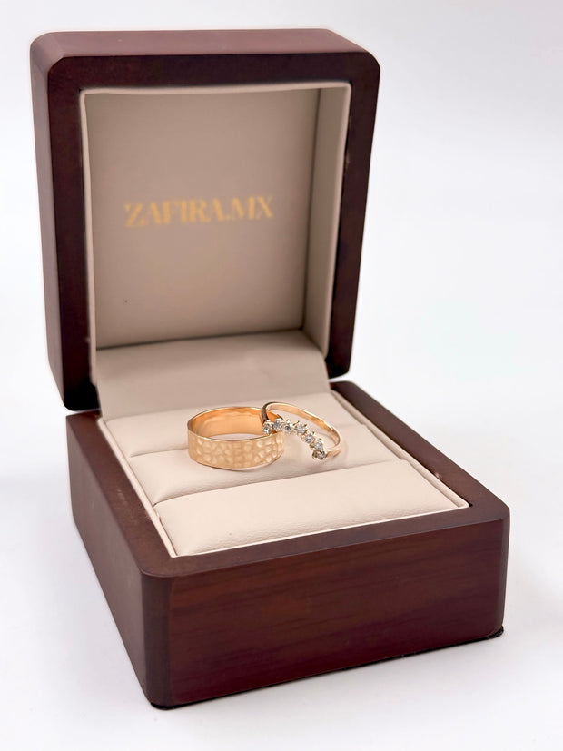 Argolla Corona con incrustaciones Diamante Lab-Grown