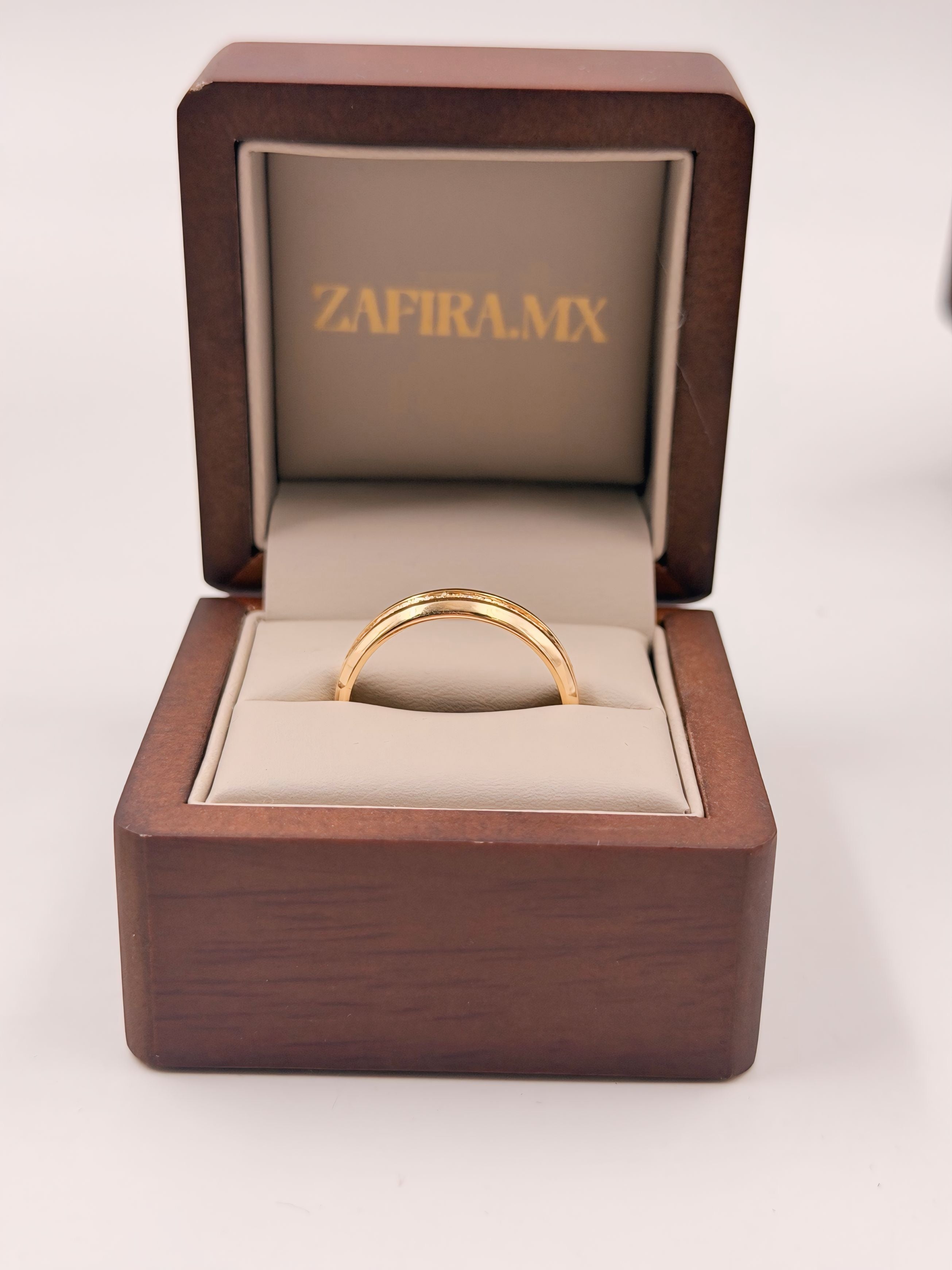 Argolla Nuria con Diamantes Lab-Grown - Oro Sólido (10k, 14k, 18k)