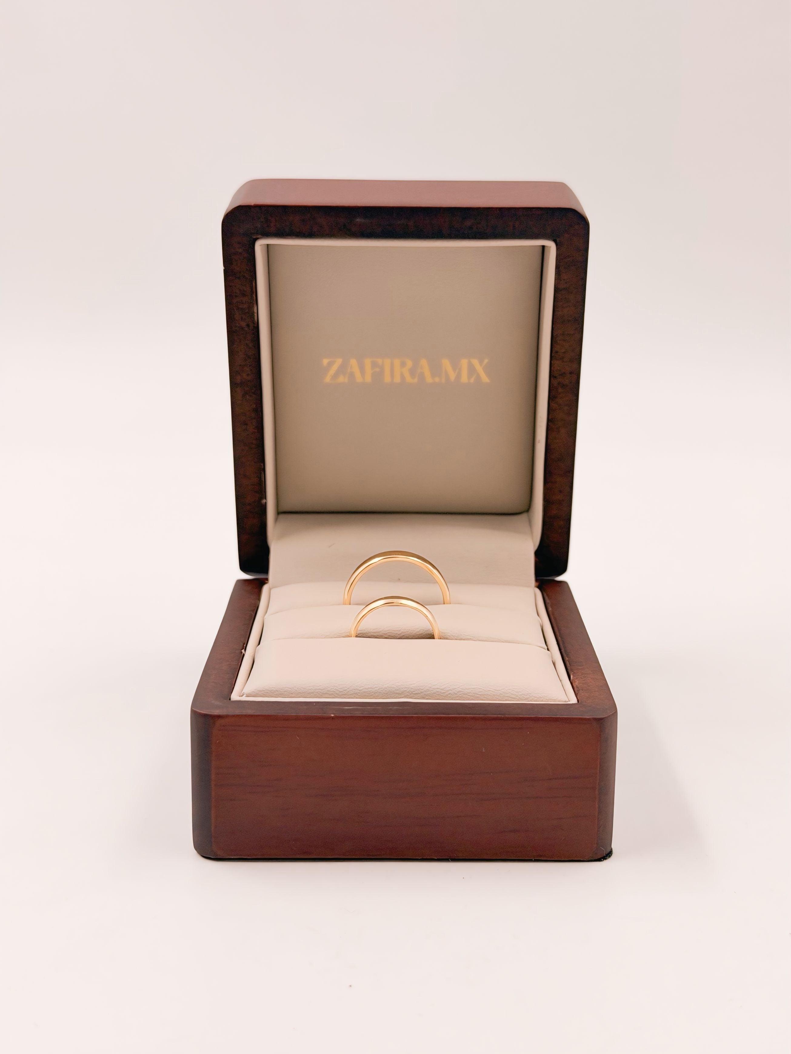 Alianzas Clasicos - Argolla de Matrimonio en Oro Sólido (10k, 14k, 18k)