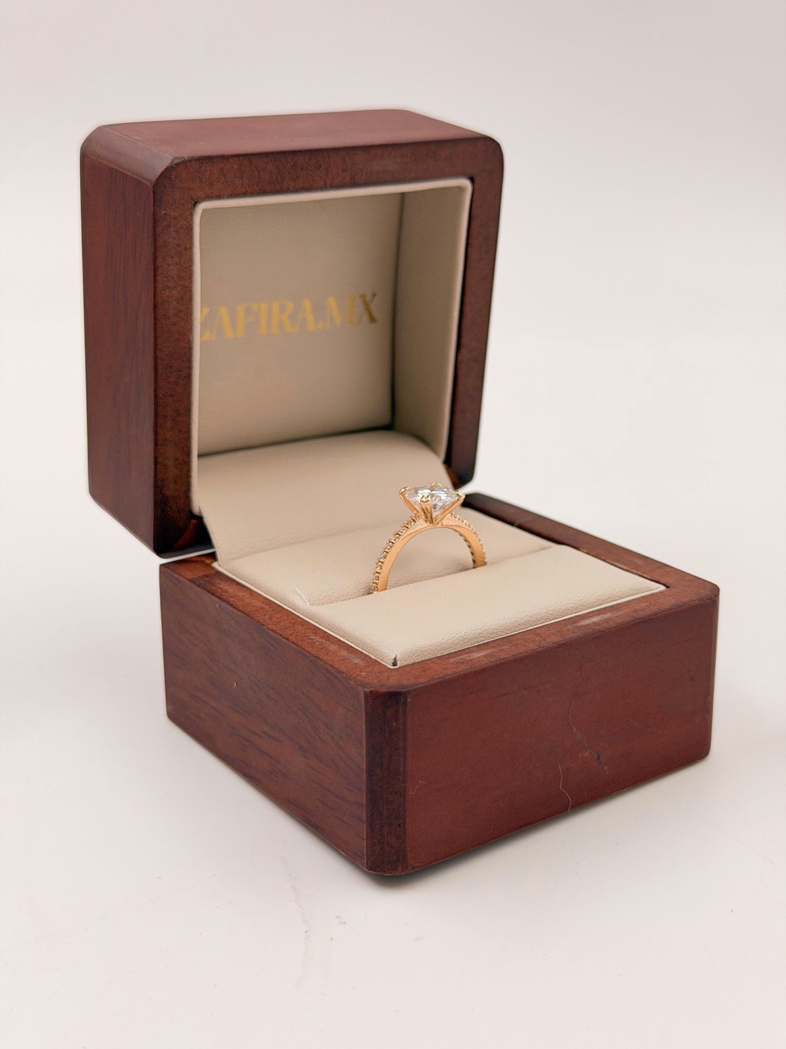 Anillo de Compromiso 1.5ct Corte REDONDO media churumbela- Anillo de Compromiso en Oro (10k, 14k, 18k) o Plata 0.925 y Diamante Lab-Grown o Moissanita