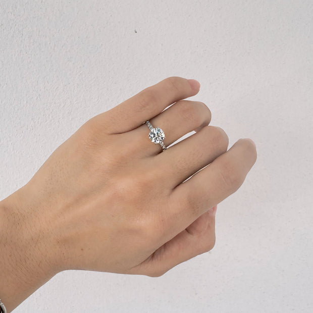 Anillo de Compromiso 1.0ct Corte REDONDO con media churumbela- Anillo de Compromiso en Oro (10k, 14k, 18k) o Plata 0.925 y Diamante Lab-Grown o Moissanita