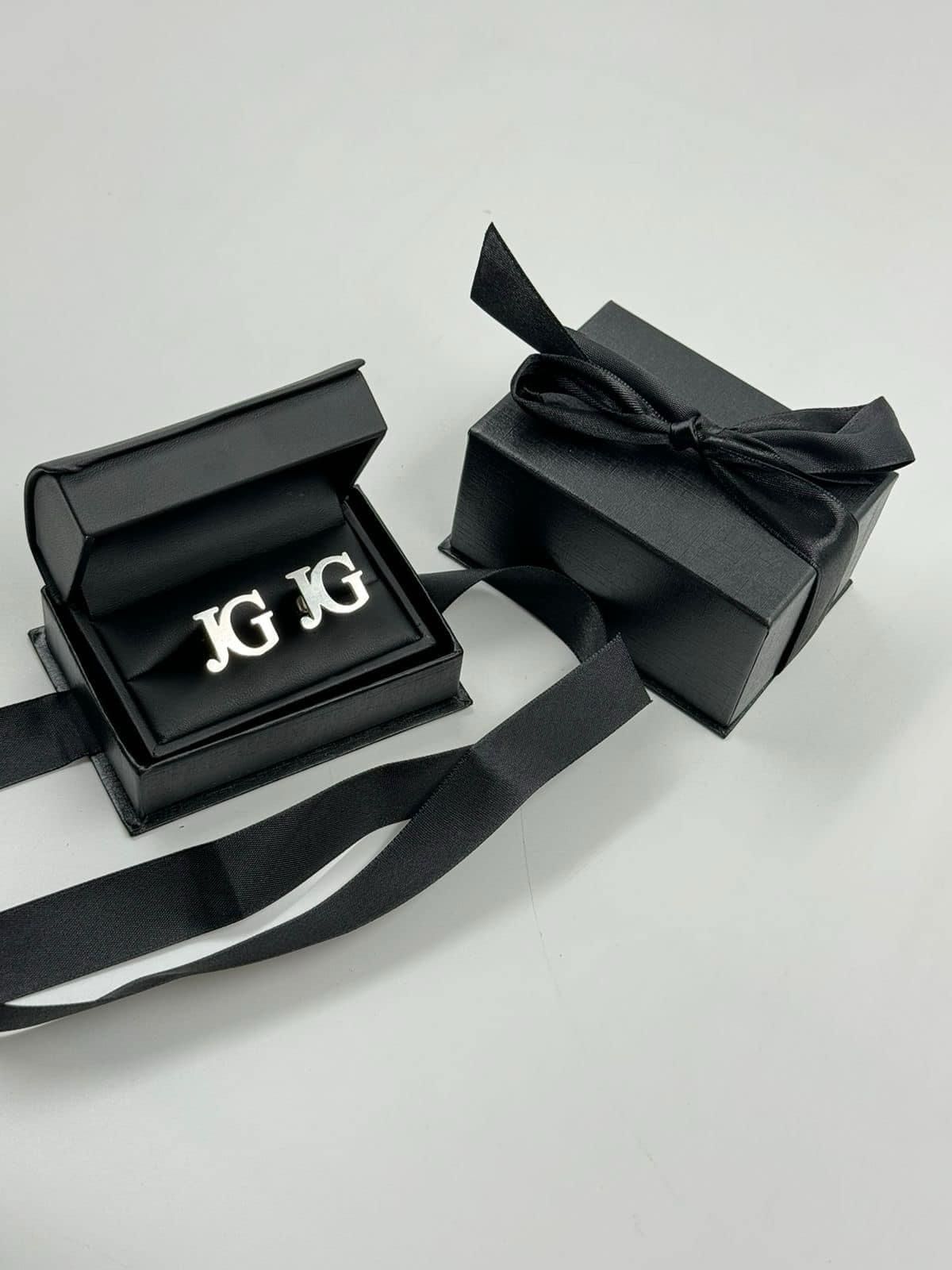 Mancuernillas Iniciales (Silueta) - Oro Sólido (10k, 14k, 18k) o Plata 0.925