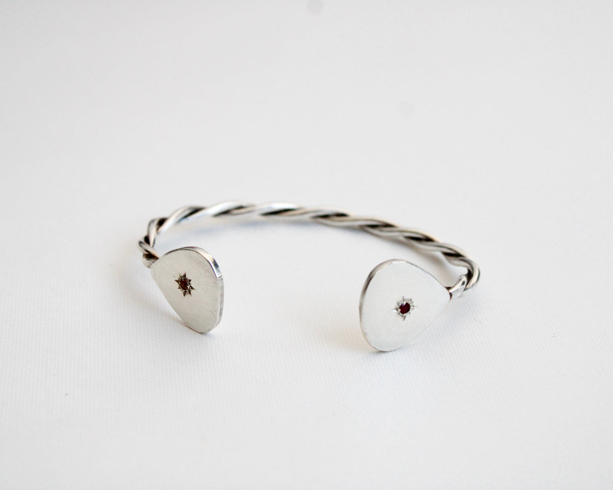 Mabroume - Joyería Personalizada en Oro (10k, 14k, 18k) o Plata