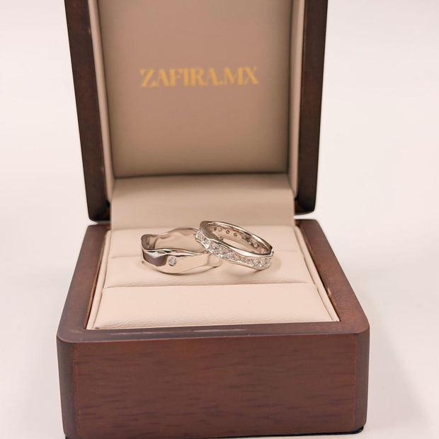 Anillos de boda Anilu con incrustaciones Diamante - Oro (10k, 14k, 18k)