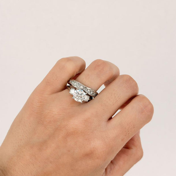 Anillos de boda Anilu con incrustaciones Moissanita - Oro (10k, 14k, 18k)