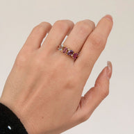 Family Ring 4 piedras Diseño 4 - Anillo Familiar de Oro (10k, 14k, 18k) o Plata 0.925 y Piedras de Nacimiento