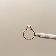 Anillo de Compromiso 1.5ct Oval Solitario brazo estilizado