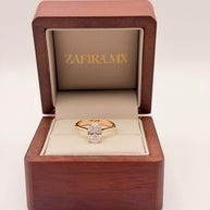 Anillo de Compromiso 1.5ct Oval Solitario brazo estilizado