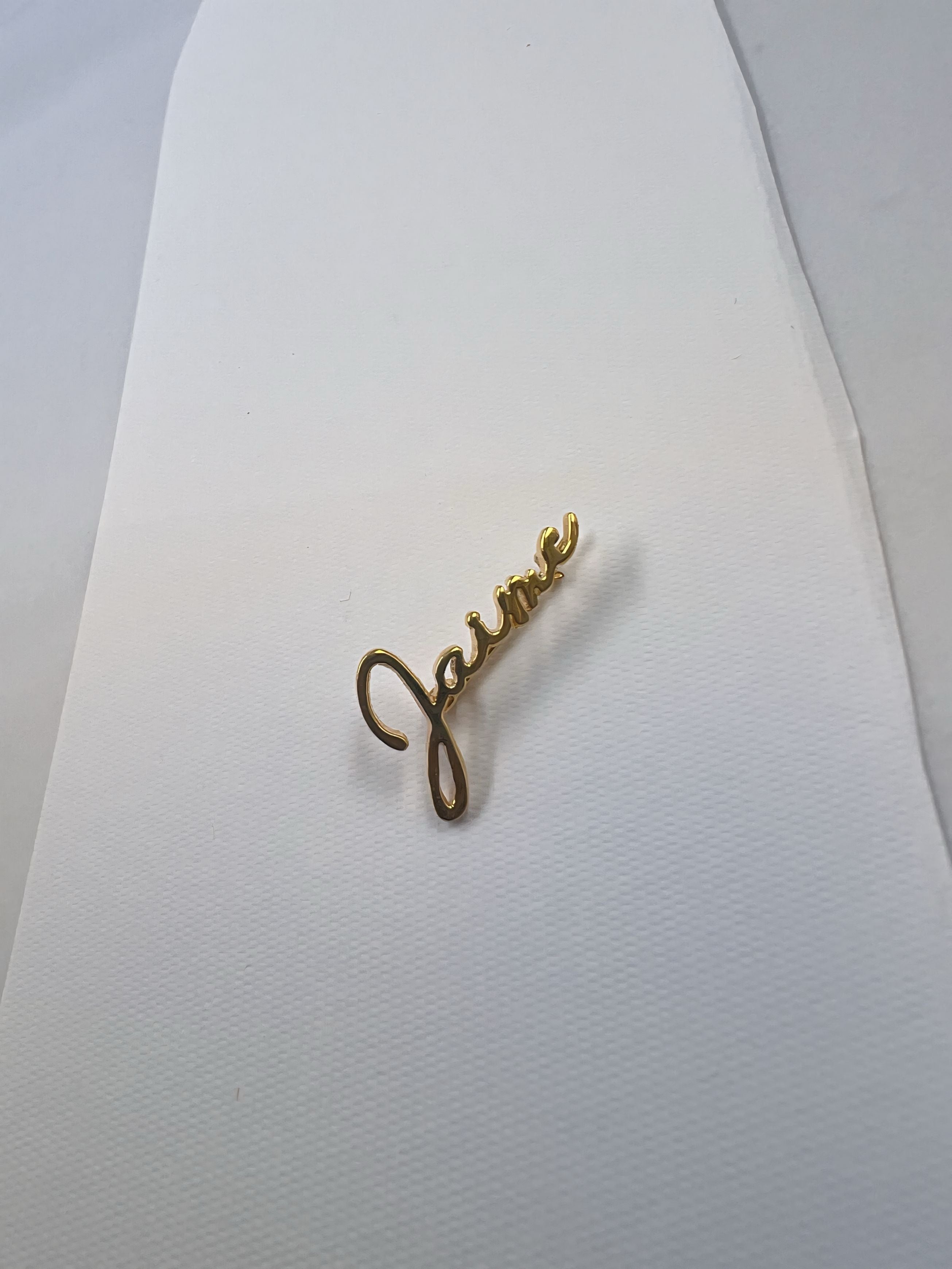 Pin Bebé - Joyería Personalizada en Oro (10k, 14k, 18k) o Plata