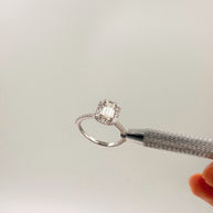 Anillo de Compromiso 1.5ct Corte ESMERALDA con Halo- Anillo de Compromiso en Oro (10k, 14k, 18k) o Plata 0.925 y Diamante Lab-Grown o Moissanita