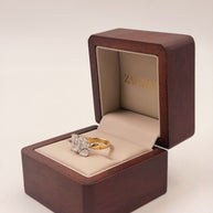 Anillo de Compromiso Toi et Moi 4.0ct Pera y Esmeralda (10k, 14k, 18k) o Plata 0.925 y Diamante Lab-Grown o Moissanita