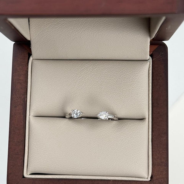 Anillo semi abierto de Apilamiento o Ring Wrap Corte Pera - Anillo de Compromiso en Oro (10k, 14k, 18k) y Diamante Lab-Grown