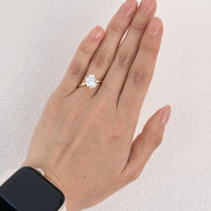 Anillo de Compromiso Elara 2.5ct Corte CUSHION Elongated solitario- Anillo de Compromiso en Oro (10k, 14k, 18k) Y Diamante Lab-Grown